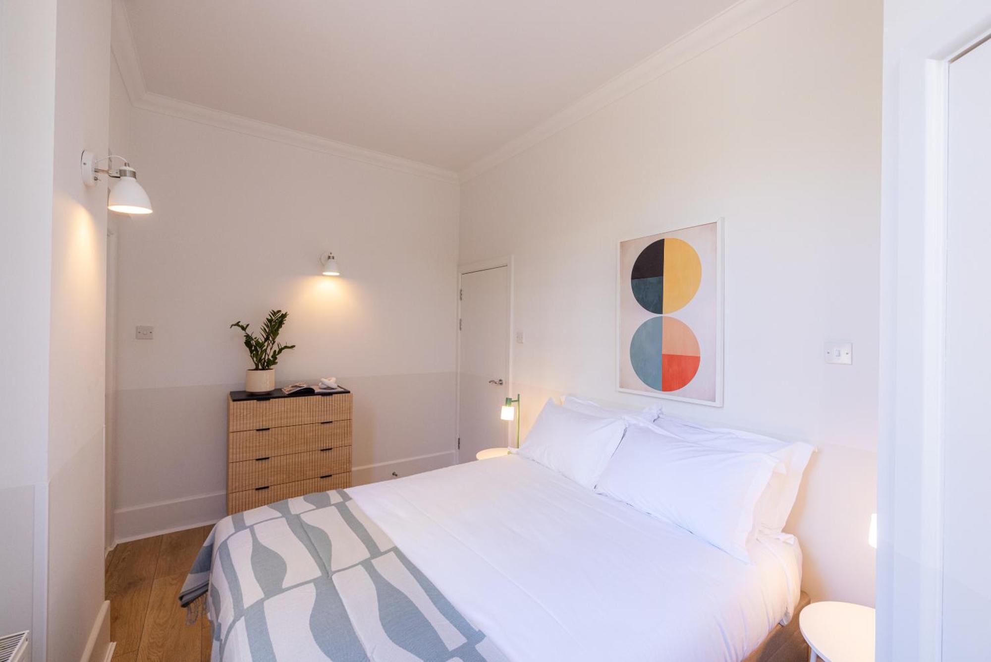 The Regency - Serviced Apartments London Room photo